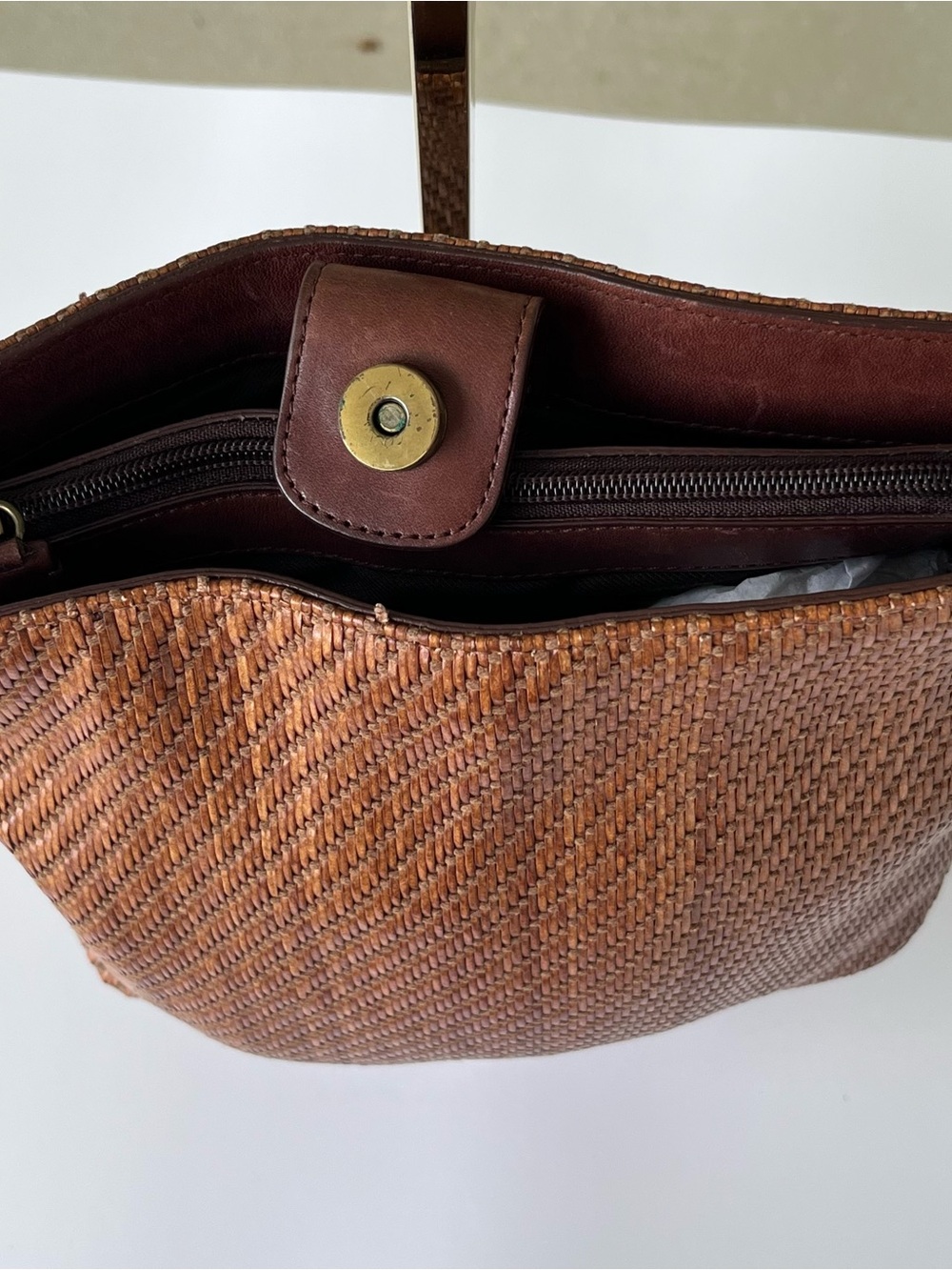 Fossil Vintage Woven Straw Shoulder Bag With Leather Strap - Picture 4 of 13